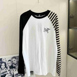 Arc'teryx Fashionable Women's Long Sleeve Top